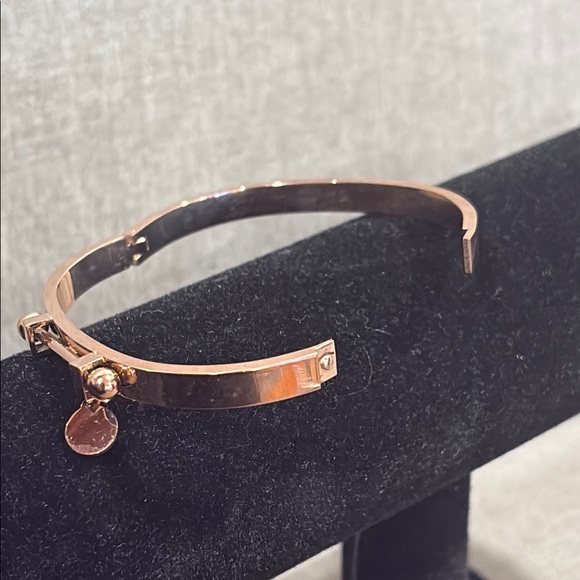 Rose Gold Bangle Bracelet - Picture 4 of 4